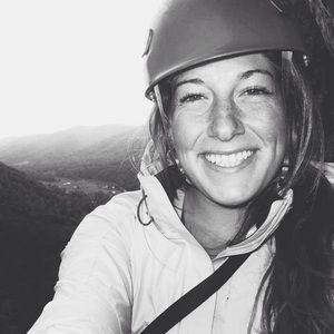 Meet your Posher, Emilie